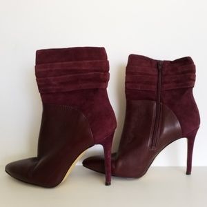 Guess Boots Suede Leather Burgundy Size 8